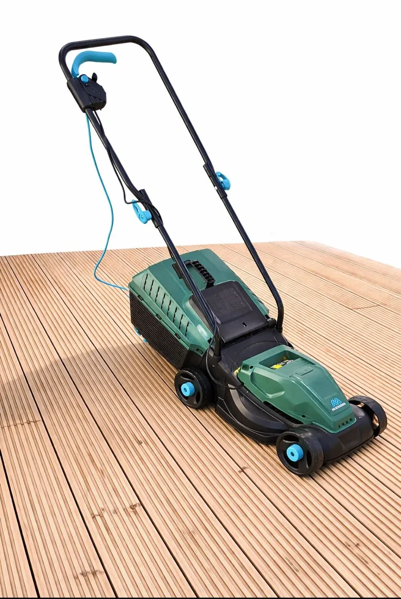 Garden equipment - Image 1