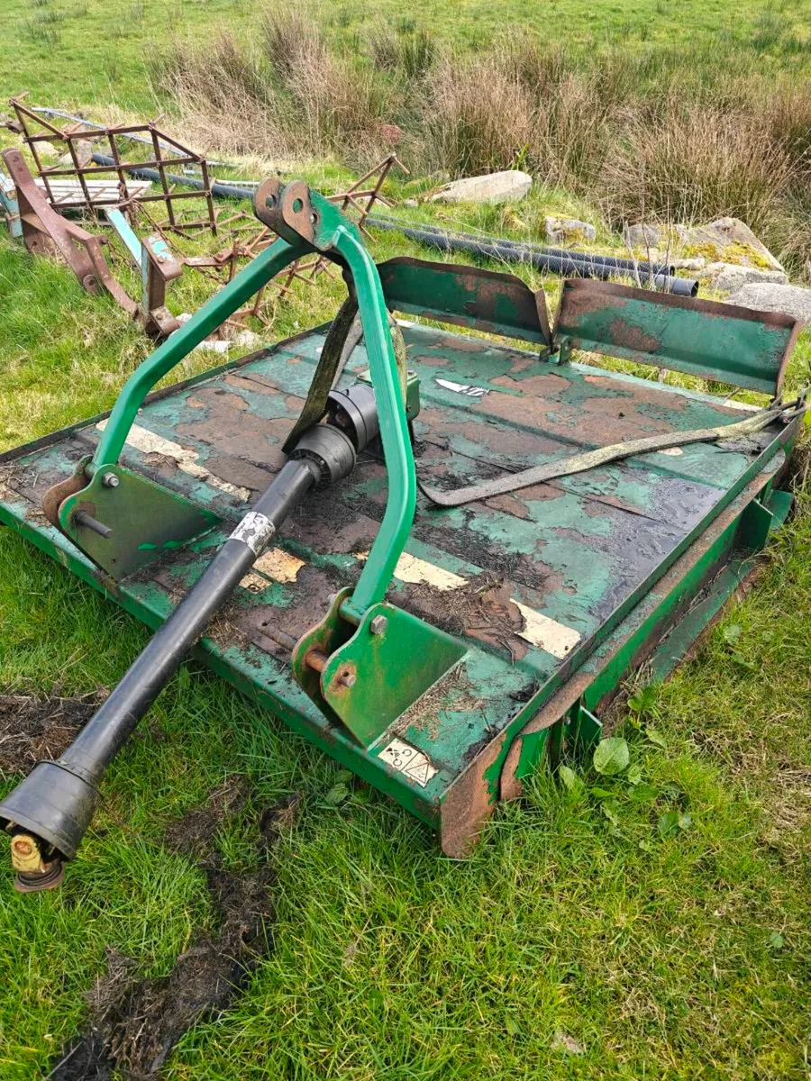 Major 6ft topper - Image 1