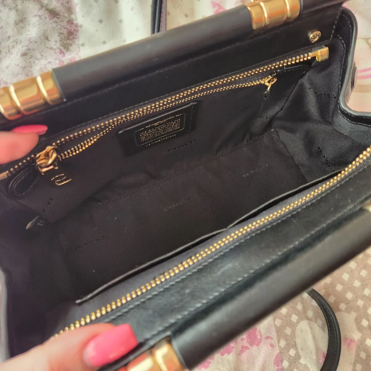 Coach (Authentic) NEW - Image 4