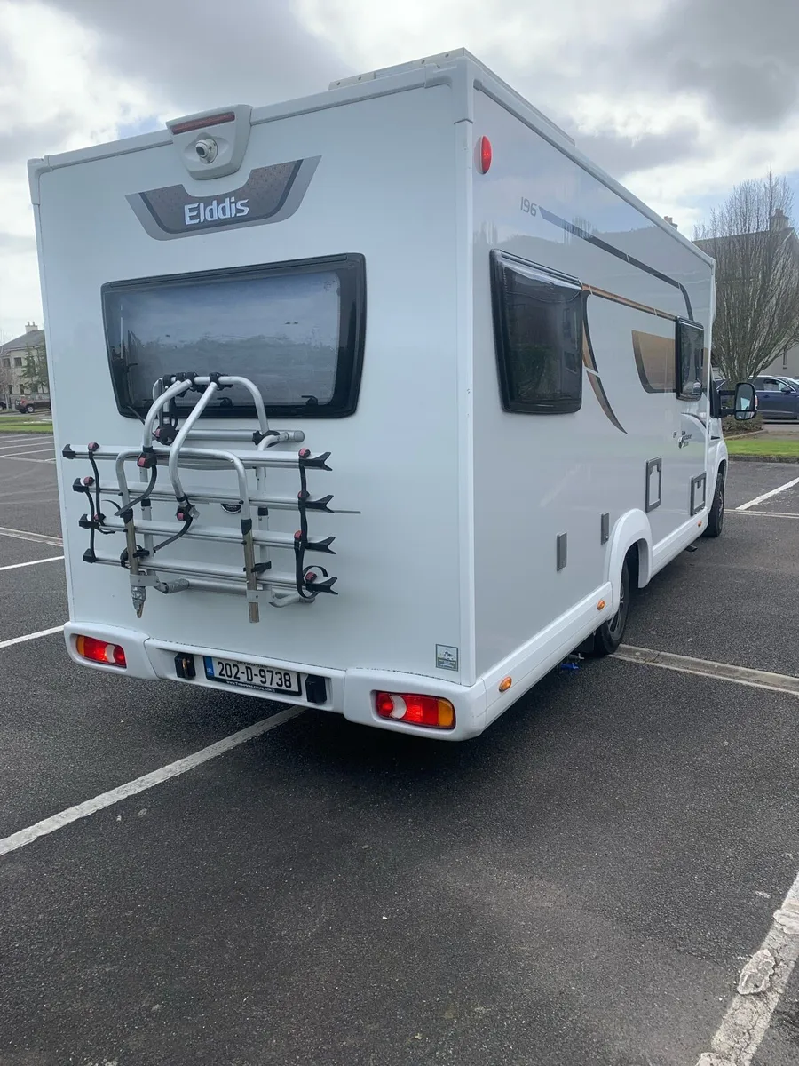 Motor home - Image 3