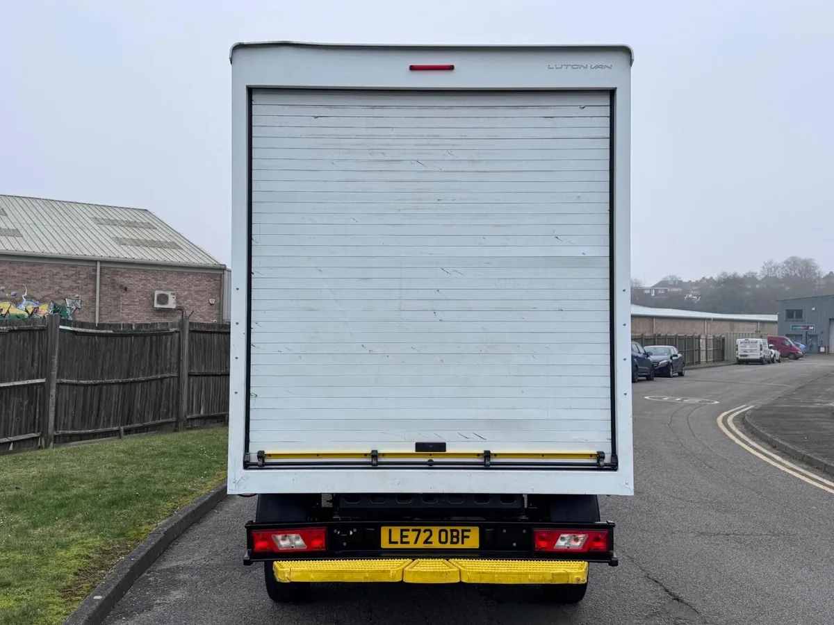 2023 Ford Transit Luton Box Van - Image 4