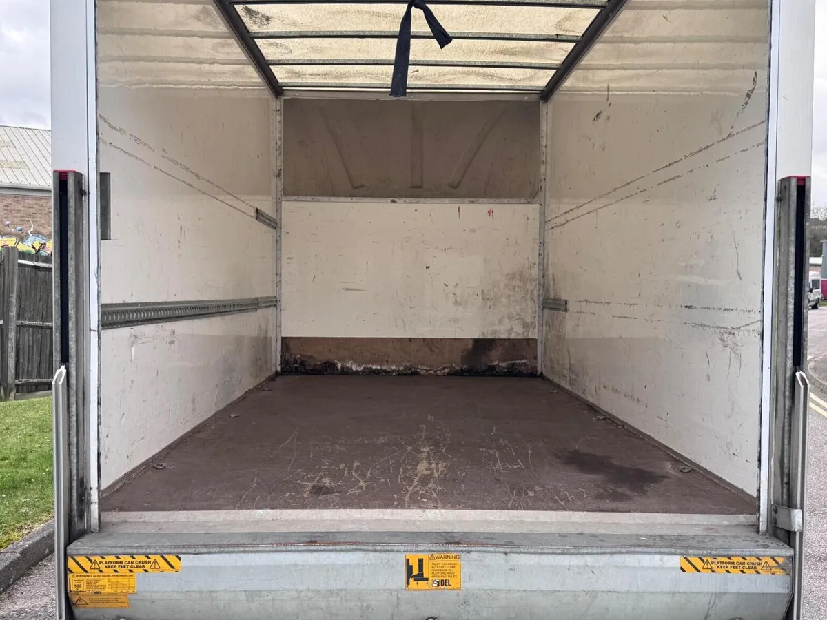 2022 Ford Transit Luton Box Van - Image 2
