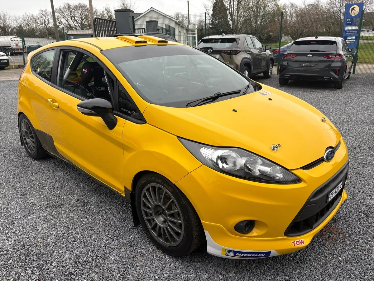 Ford fiesta r2 Rhd - Image 1