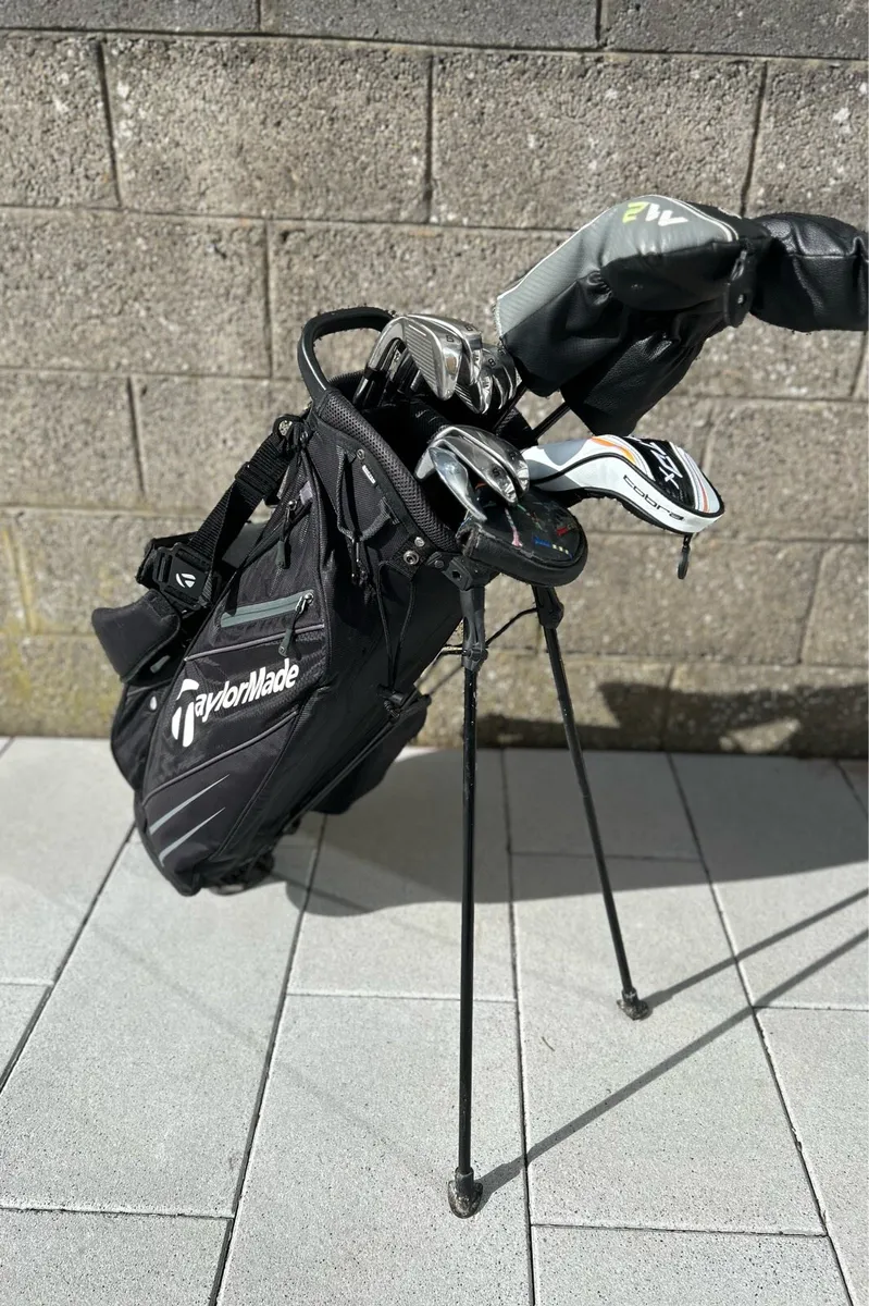 Full set of golf clubs - Image 1