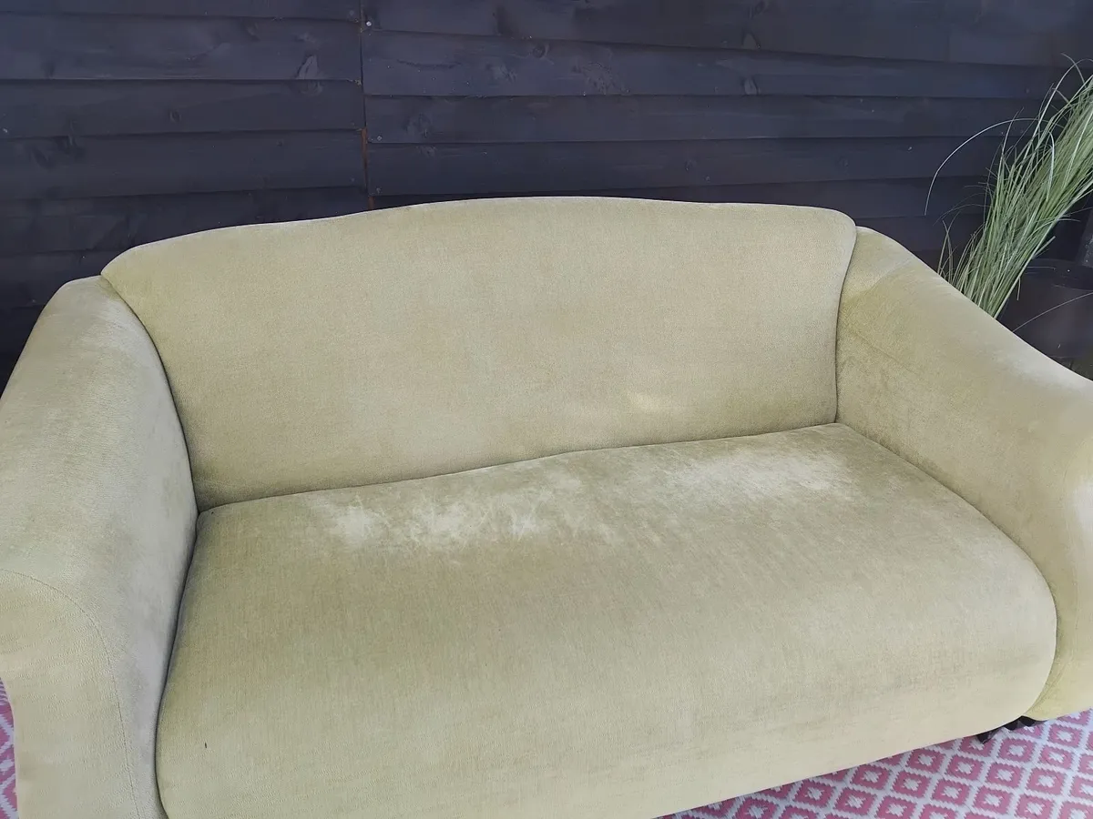 DFS sofa - Image 4