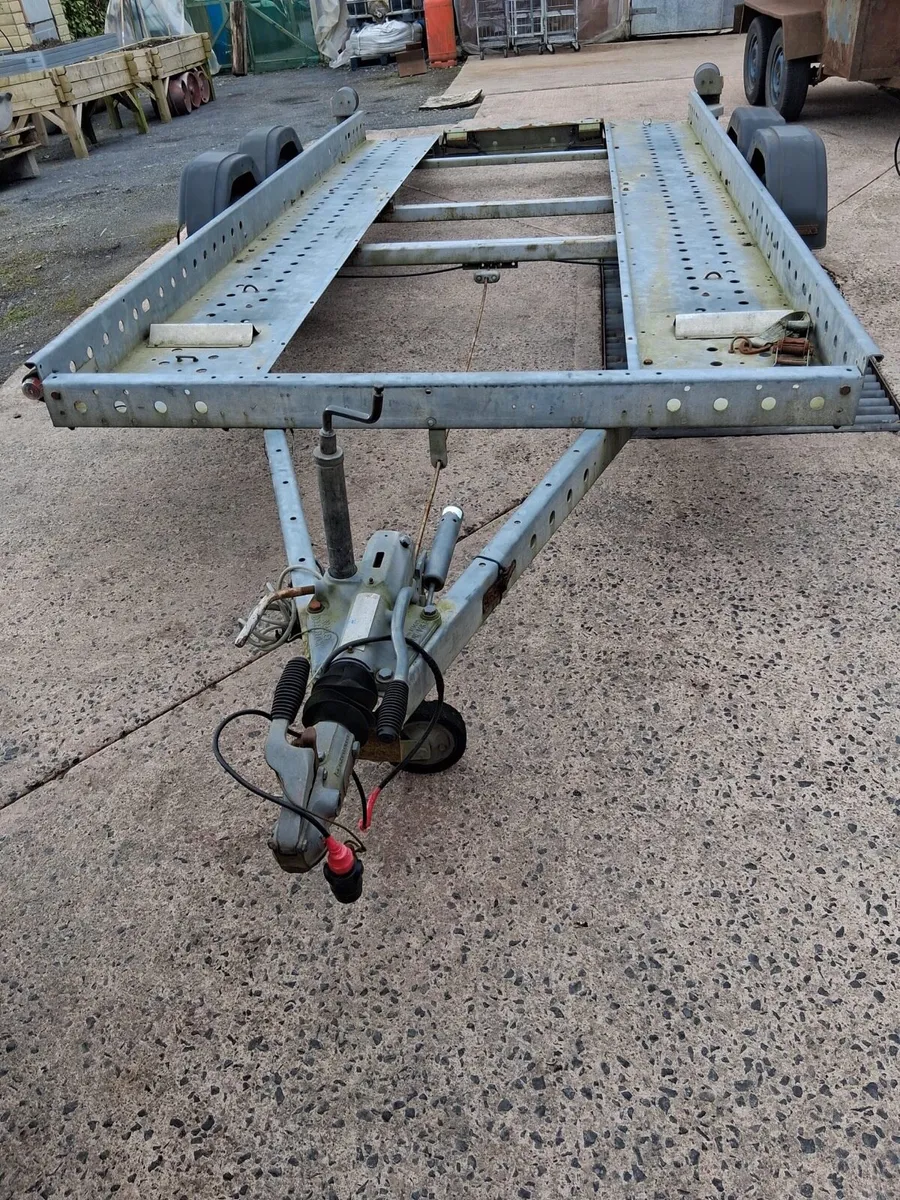 Car transporter / Trailer - Image 1