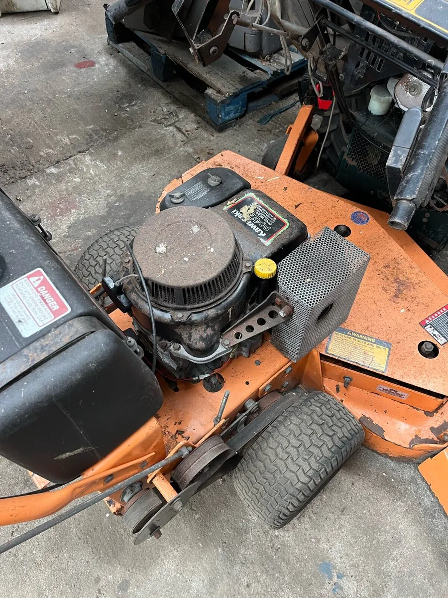 Scag walk behind mower - Image 2