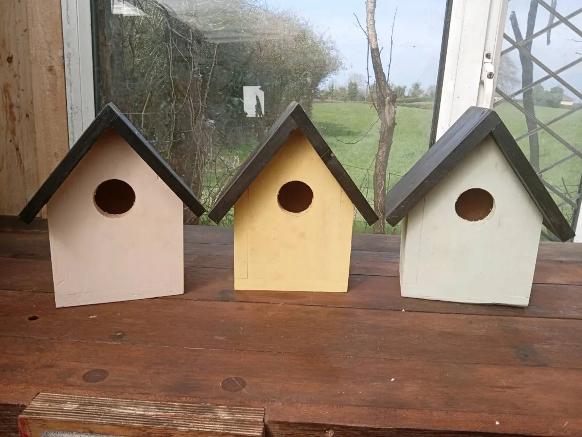 Bird house - Image 1