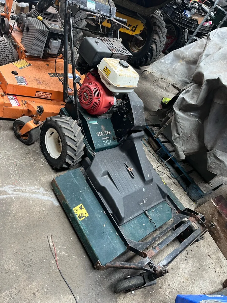 Hayter condor lawnmower - Image 2