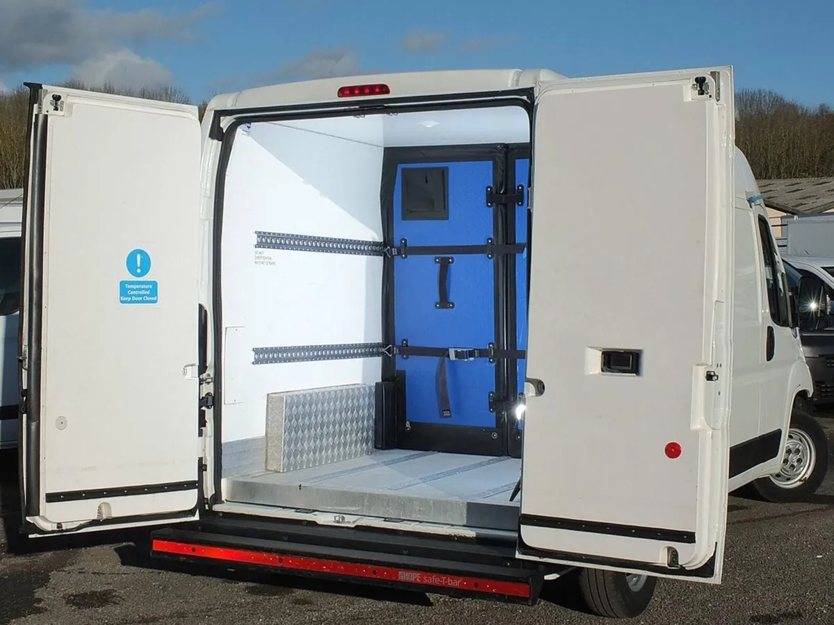 2020 Citroen Relay Refrigerated Van - Image 2