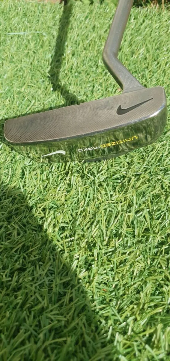 Nike unitized mako putter. - Image 2