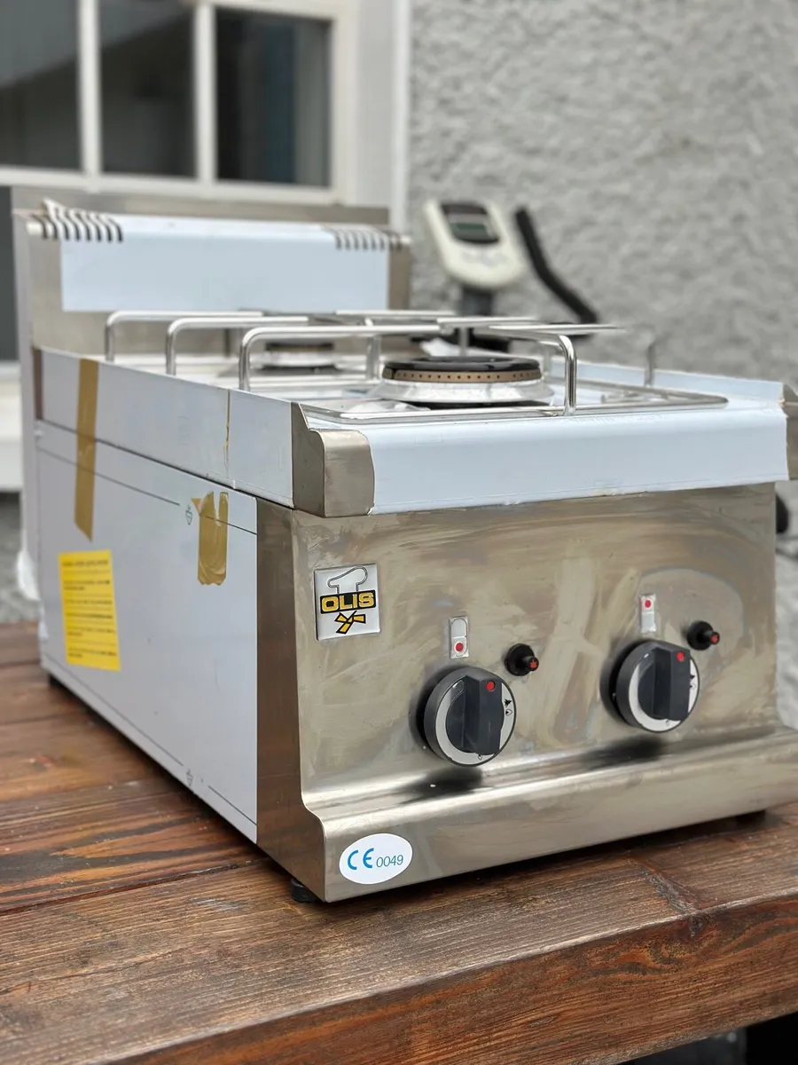 Cafe contents/equipment - Image 1