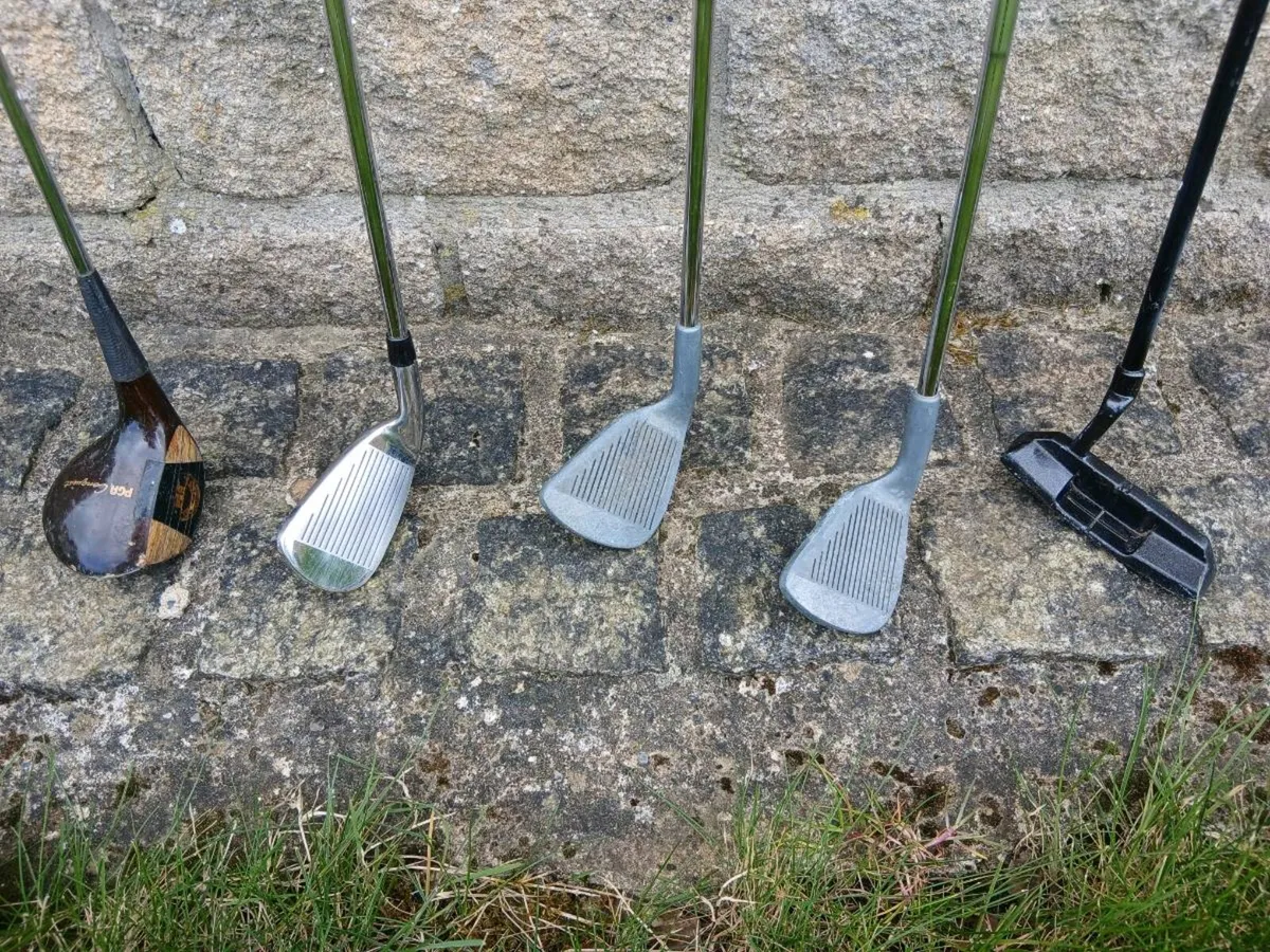 Golf clubs - Image 1