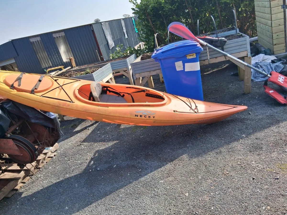 2 Kayak’s, paddles and HH Life Jackets - Image 2