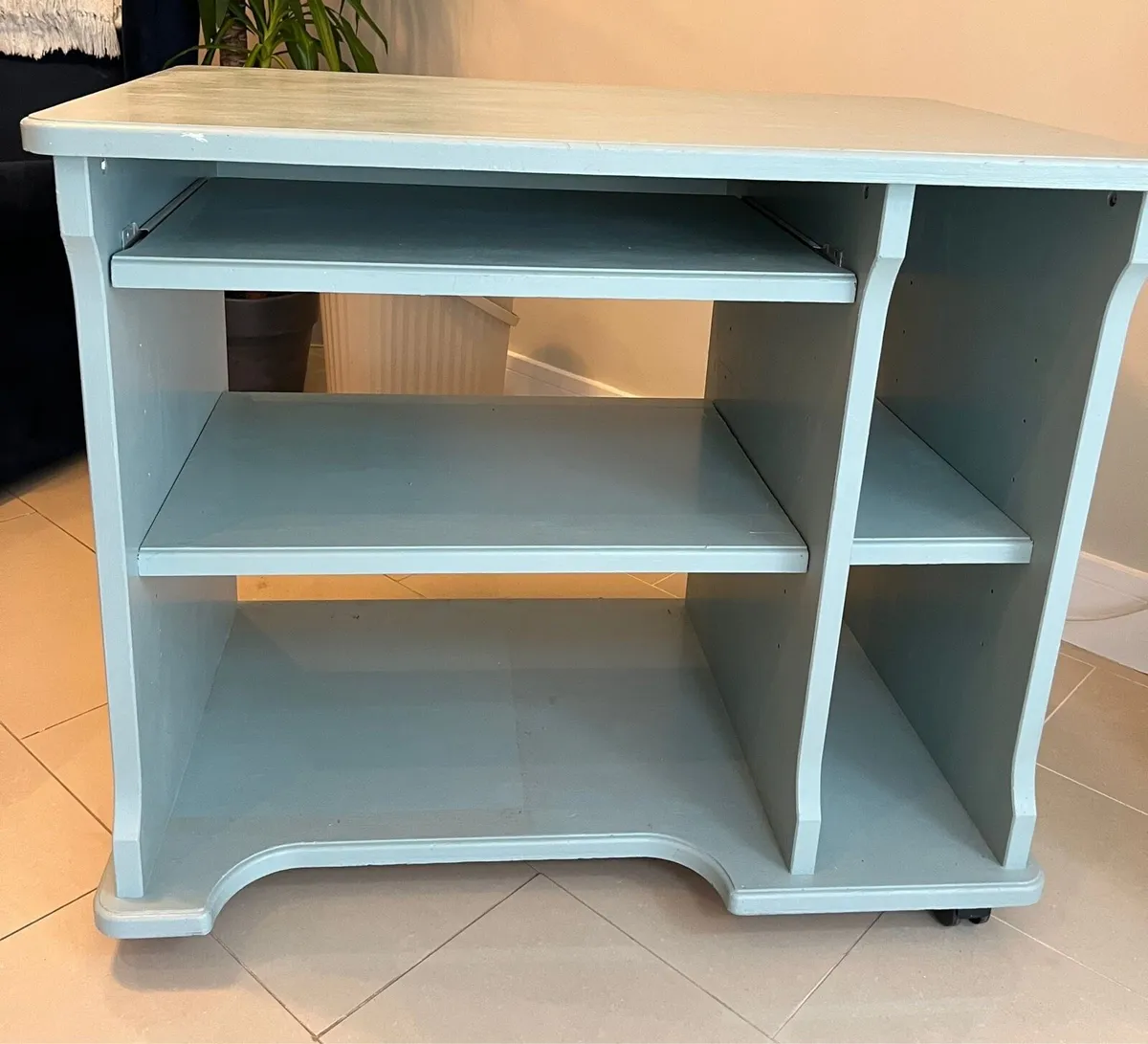 Compact desk with storage - Image 2