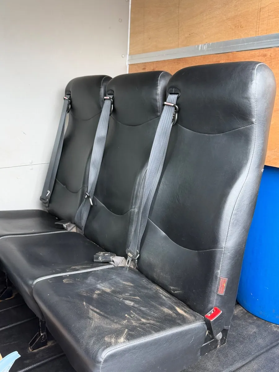 Ford Transit 2020 combi van - Image 4