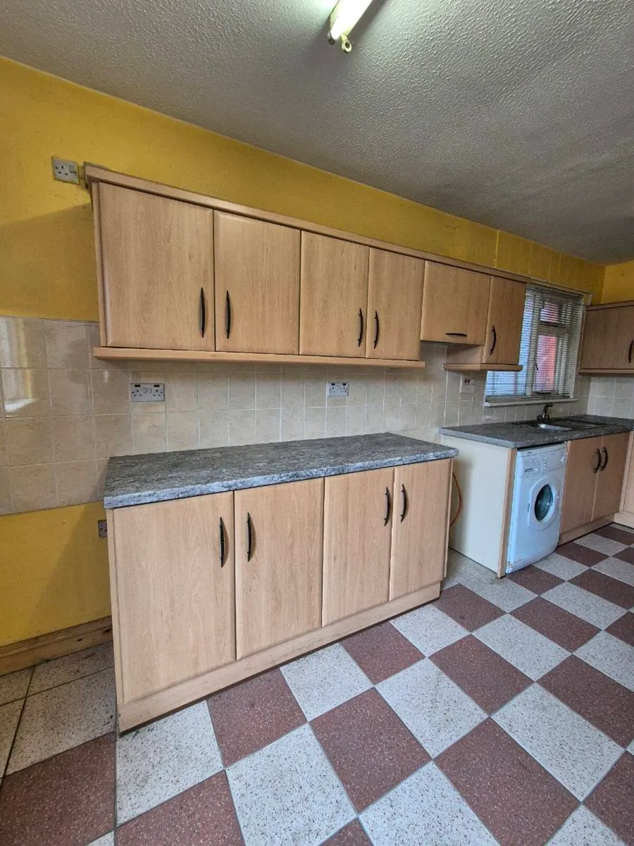 Kitchen - Image 3