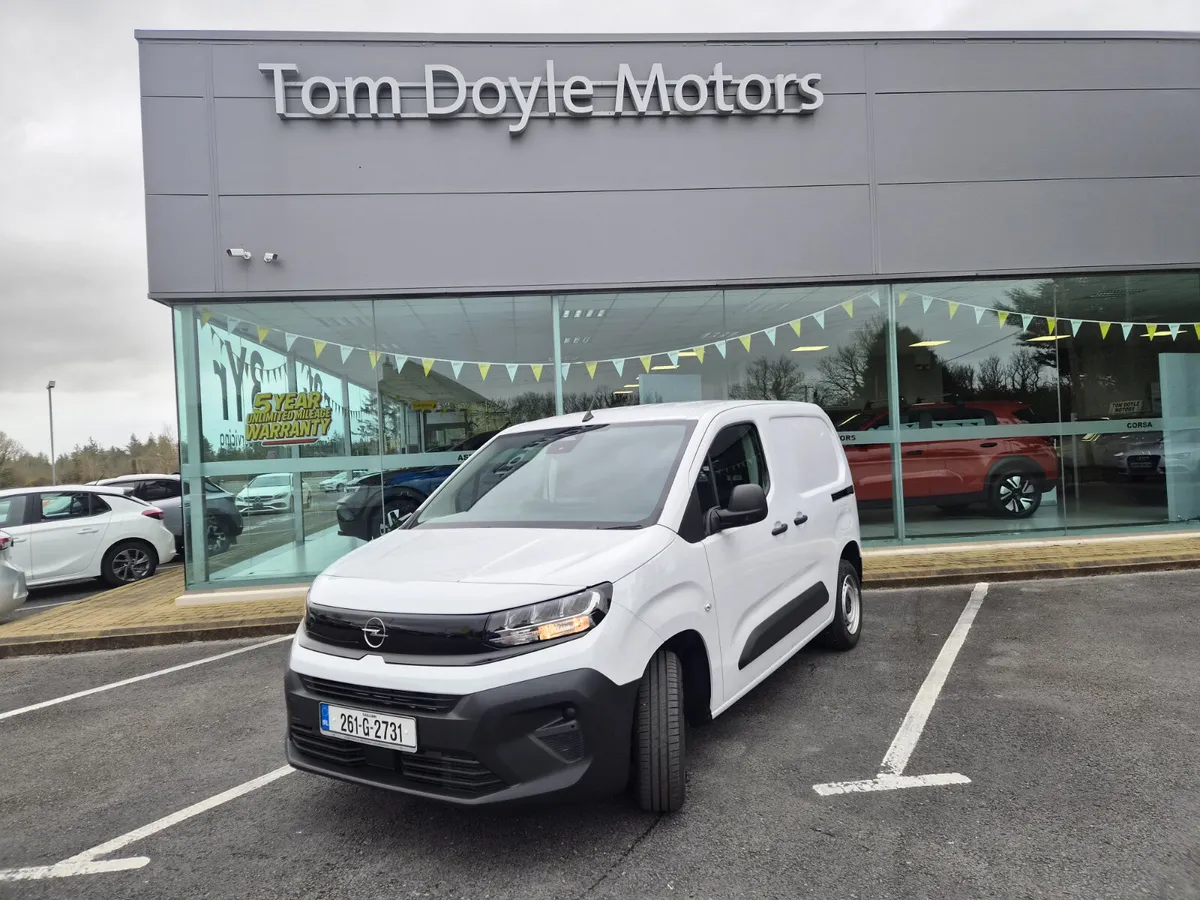 Opel Combo 2026 1.5L Diesel - Image 1