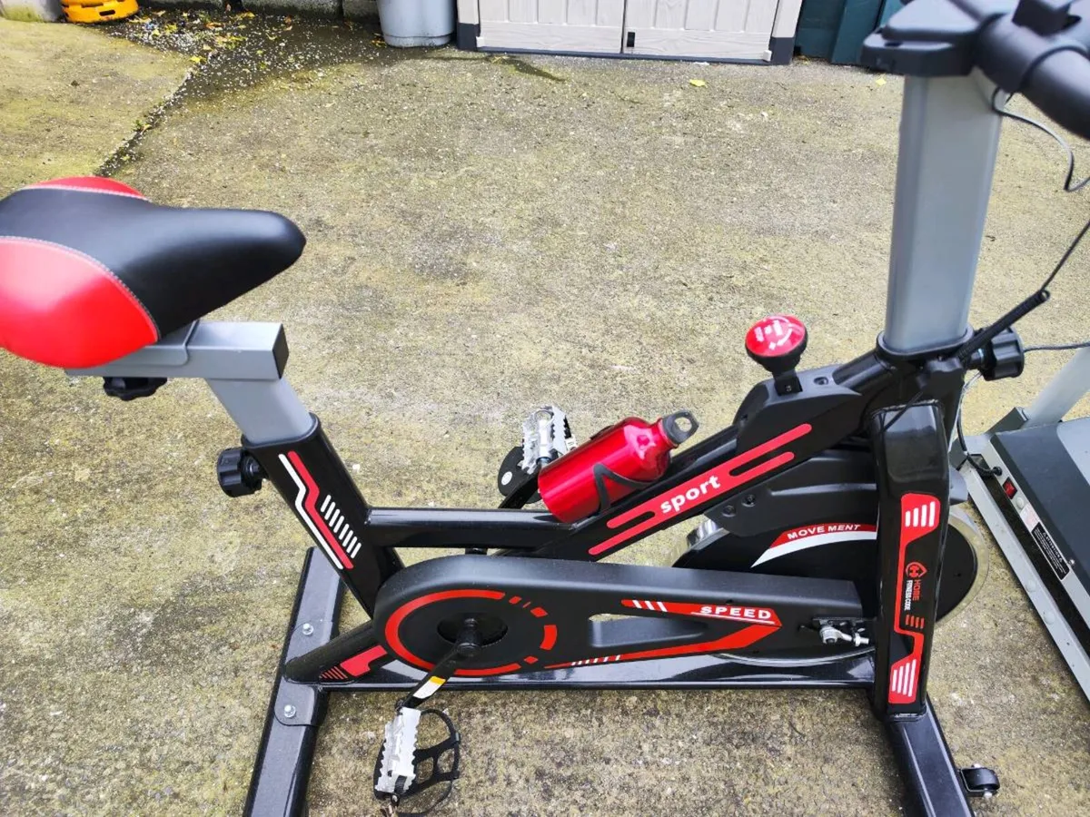 Threadmill & exercise bike - Image 4