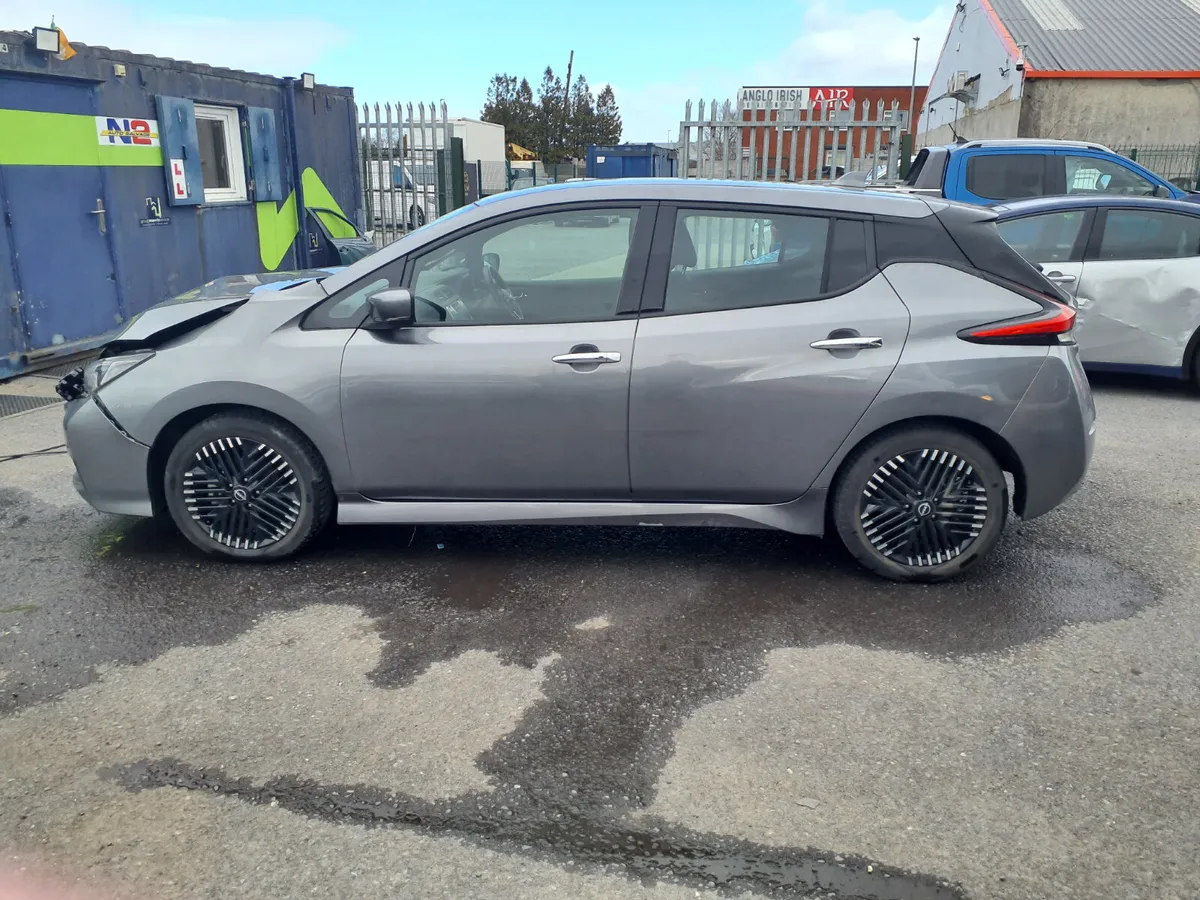 Nissan Leaf 2024 ! Only 16,000 miles - Image 2