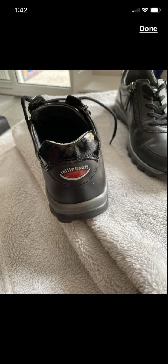 Gabour black leather shoes - Image 1