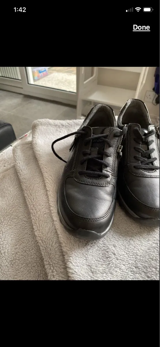 Gabour black leather shoes - Image 3