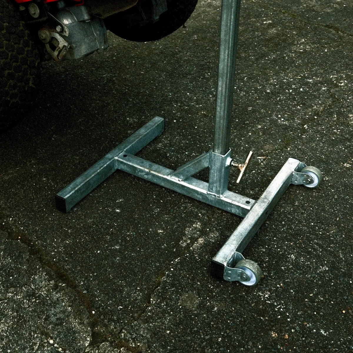 Lawnmower Lift - Image 2