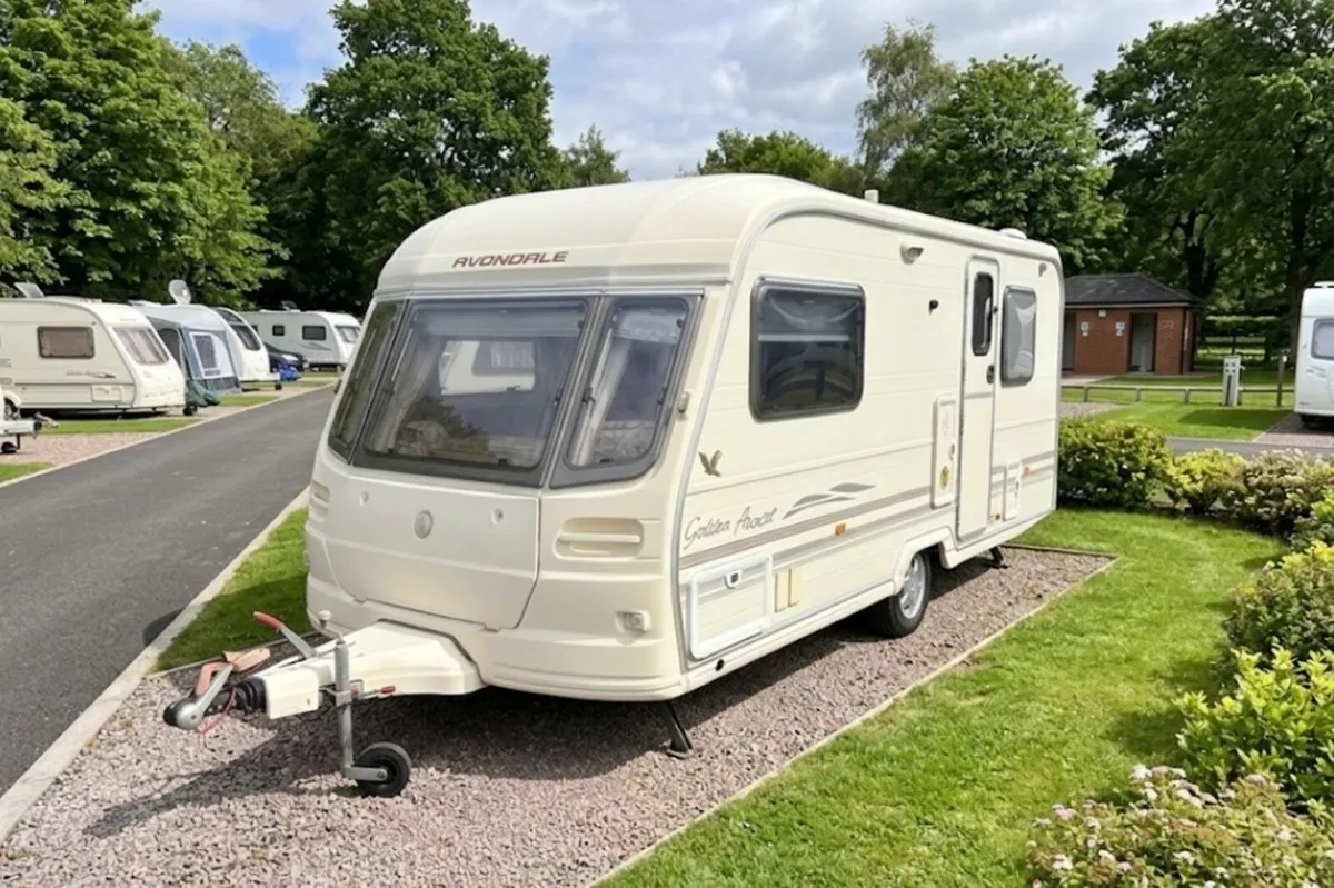 Avondale caravan 2/3 berth (no damp) - Image 1