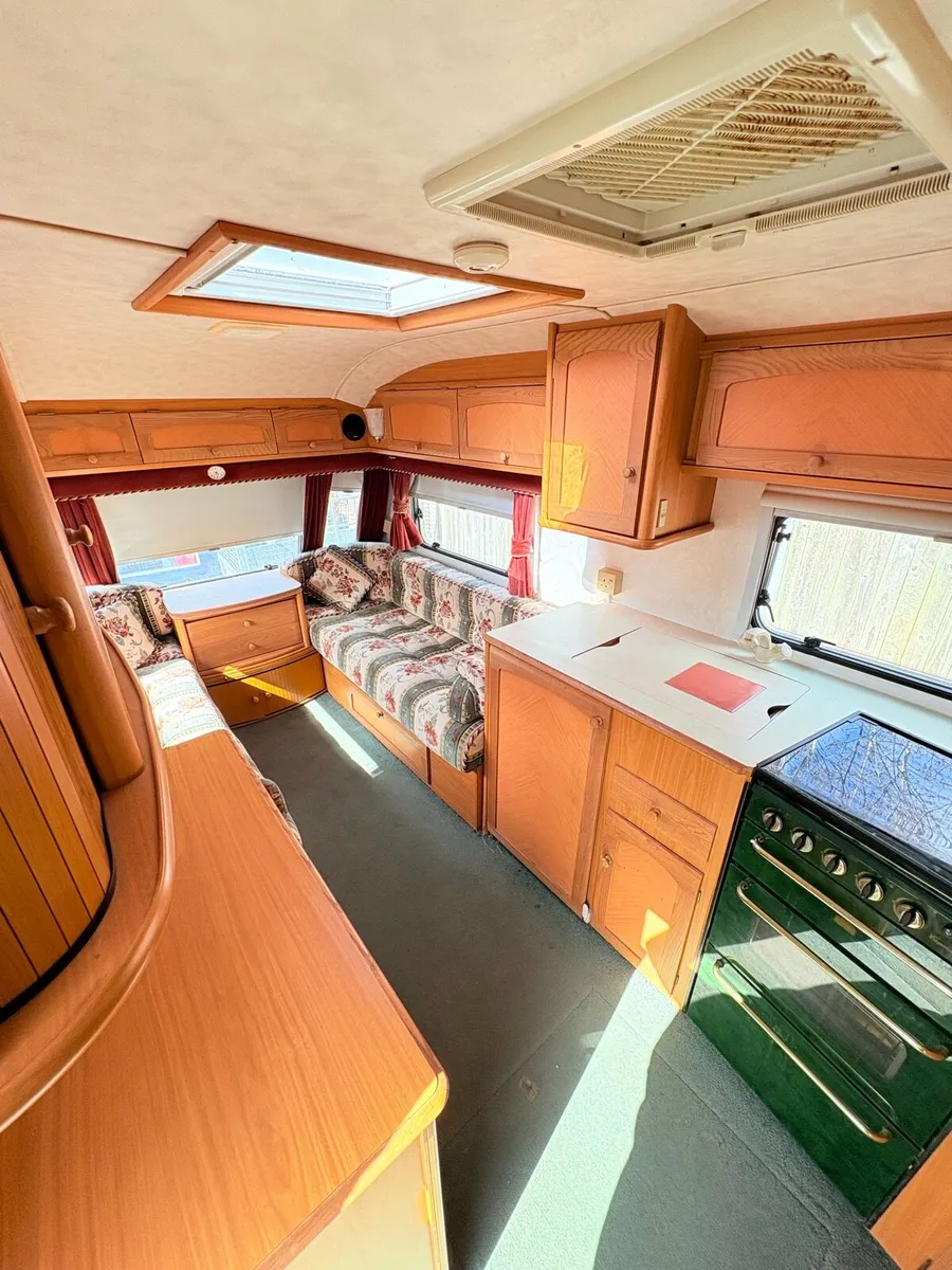 Avondale caravan 2/3 berth (no damp) - Image 3