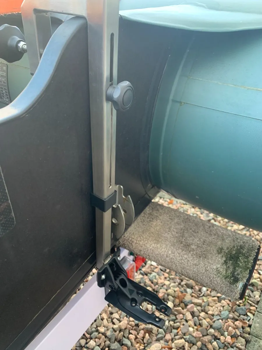 Transducer mount for large transducers - Image 2