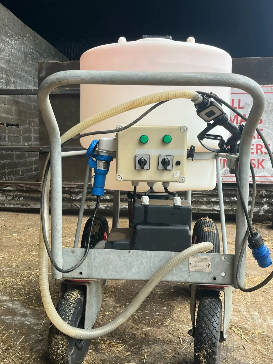 JFC milk cart - Image 2