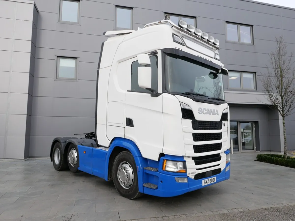 2018 Scania 450S Highline 6x2 T103180 - Image 1