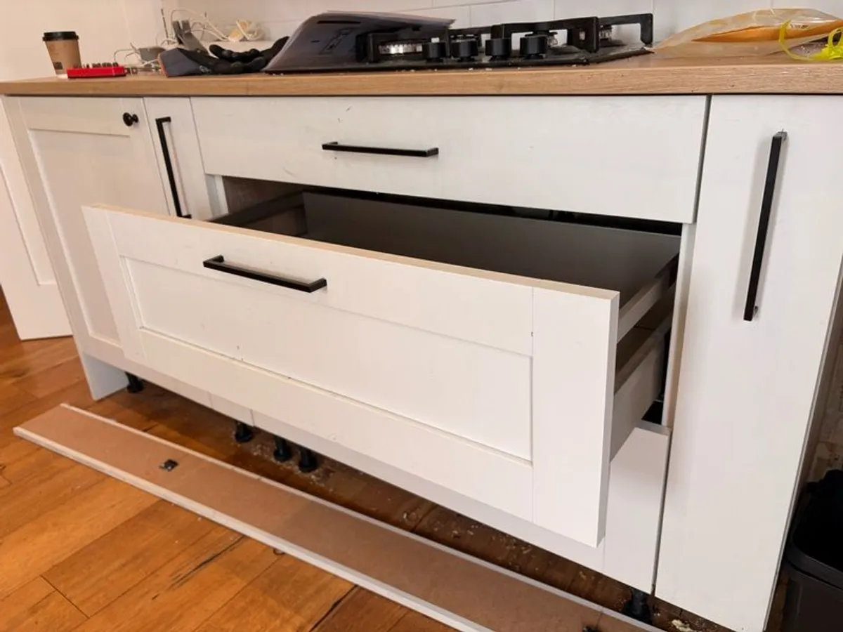 Kitchen Drawers - Image 3
