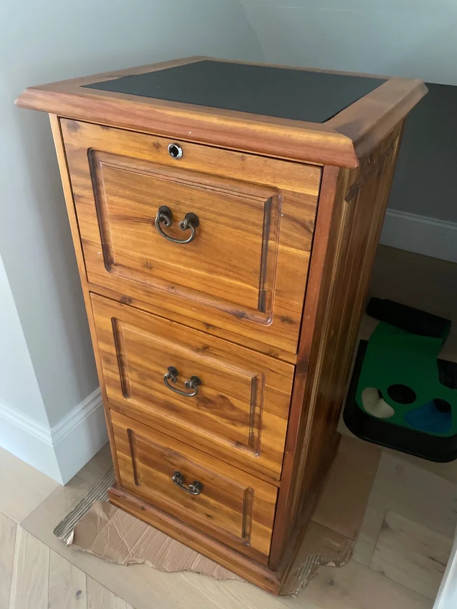 Filling Cabinet - Image 1