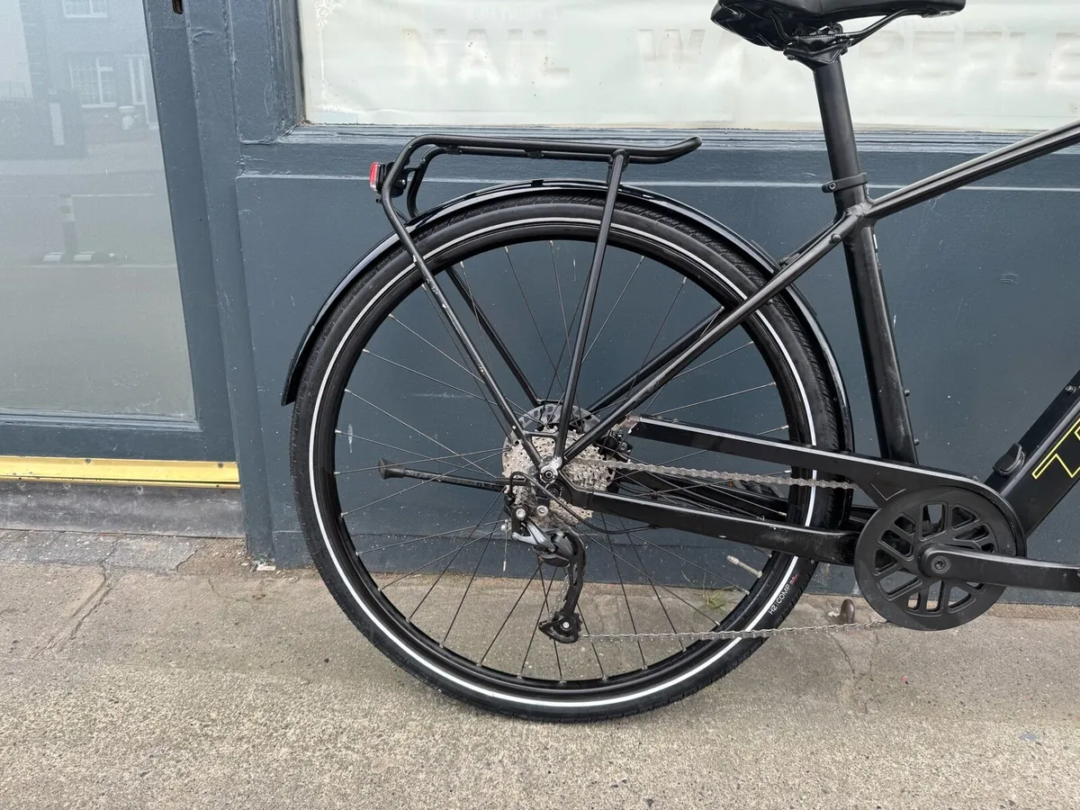 Trek FX + 2 E-Bike - Image 2