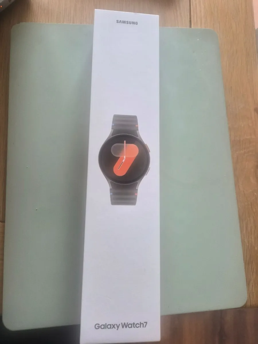 watch - Image 1