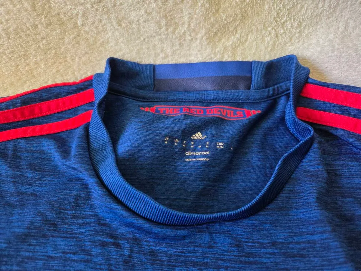 Manchester United Football Club Away Jersey 2016 - Image 3