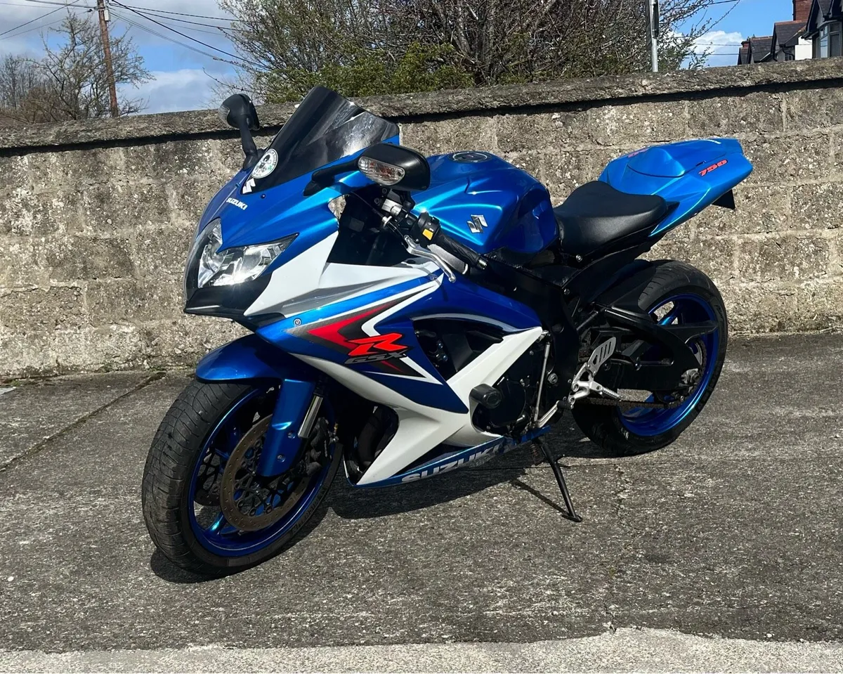 Suzuki GSXR 750 - Image 2
