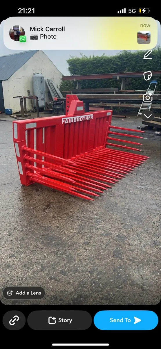 Stone fork - Image 1