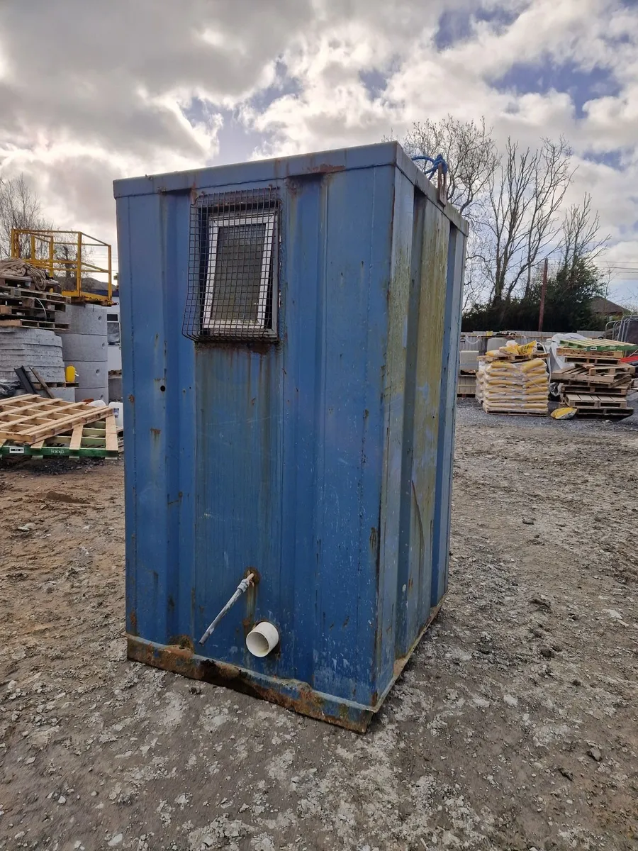 Steel site toilet - Image 1