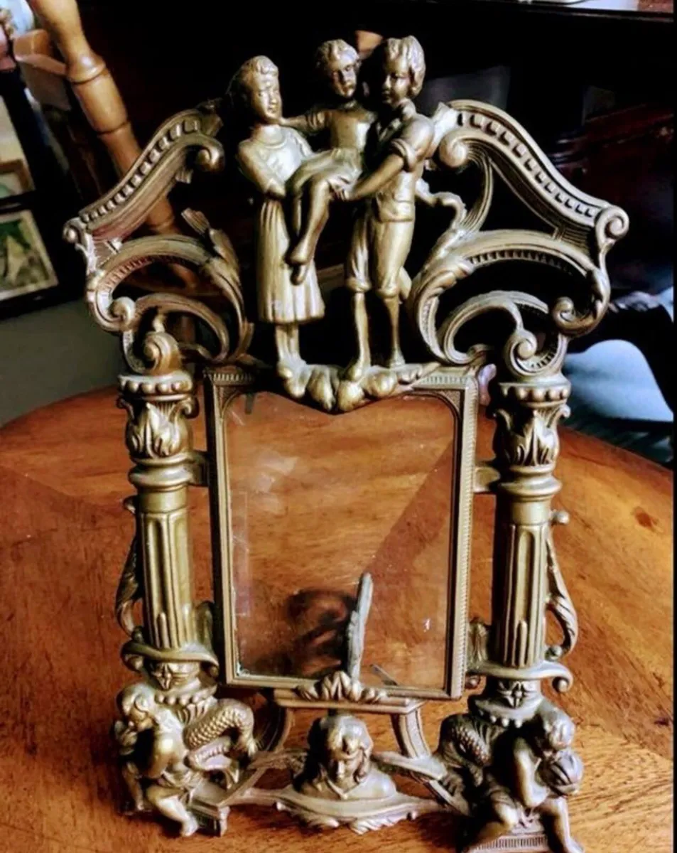 Antique French picture frame - Image 1