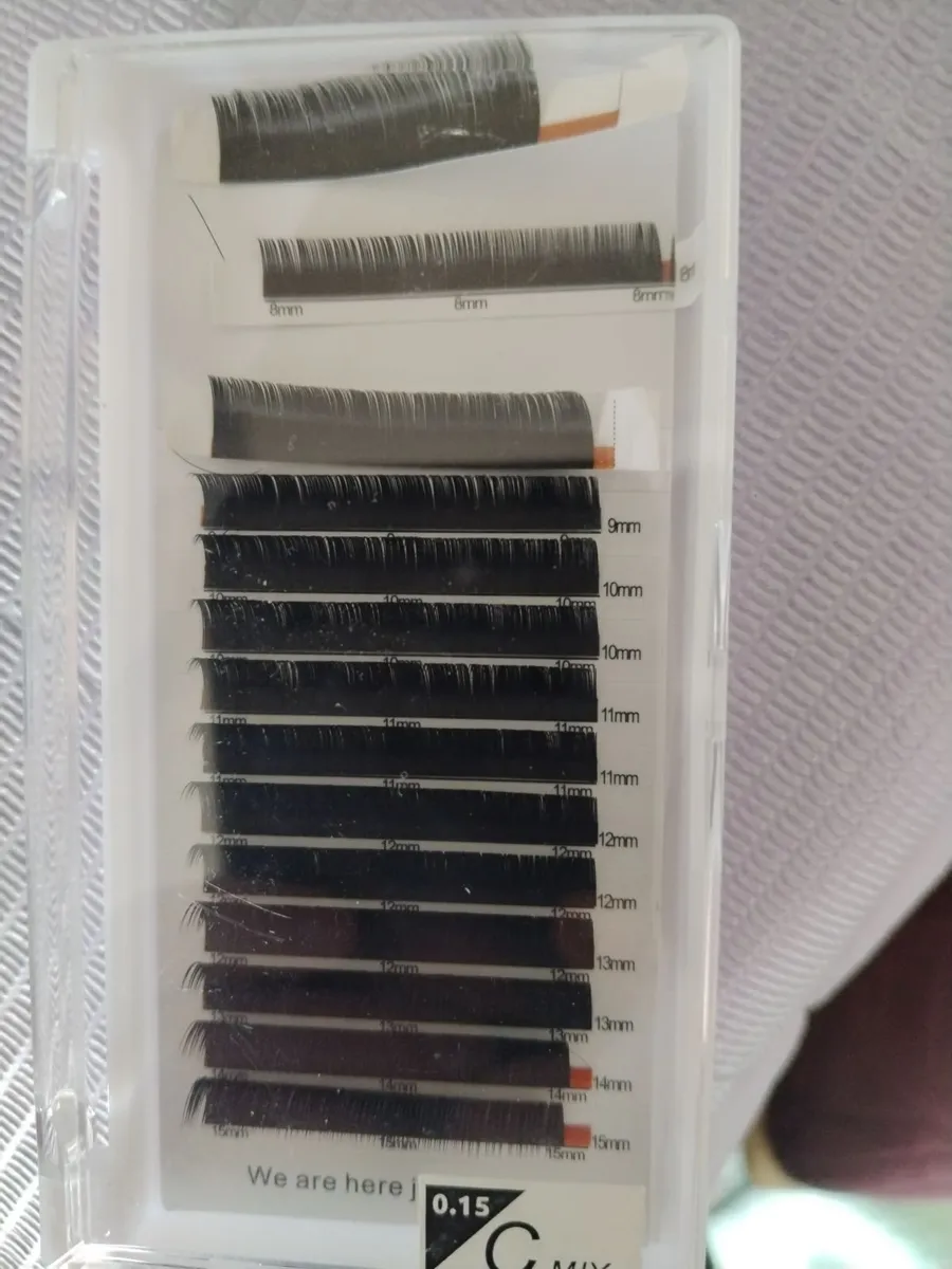 Eyelash extensions - Image 1