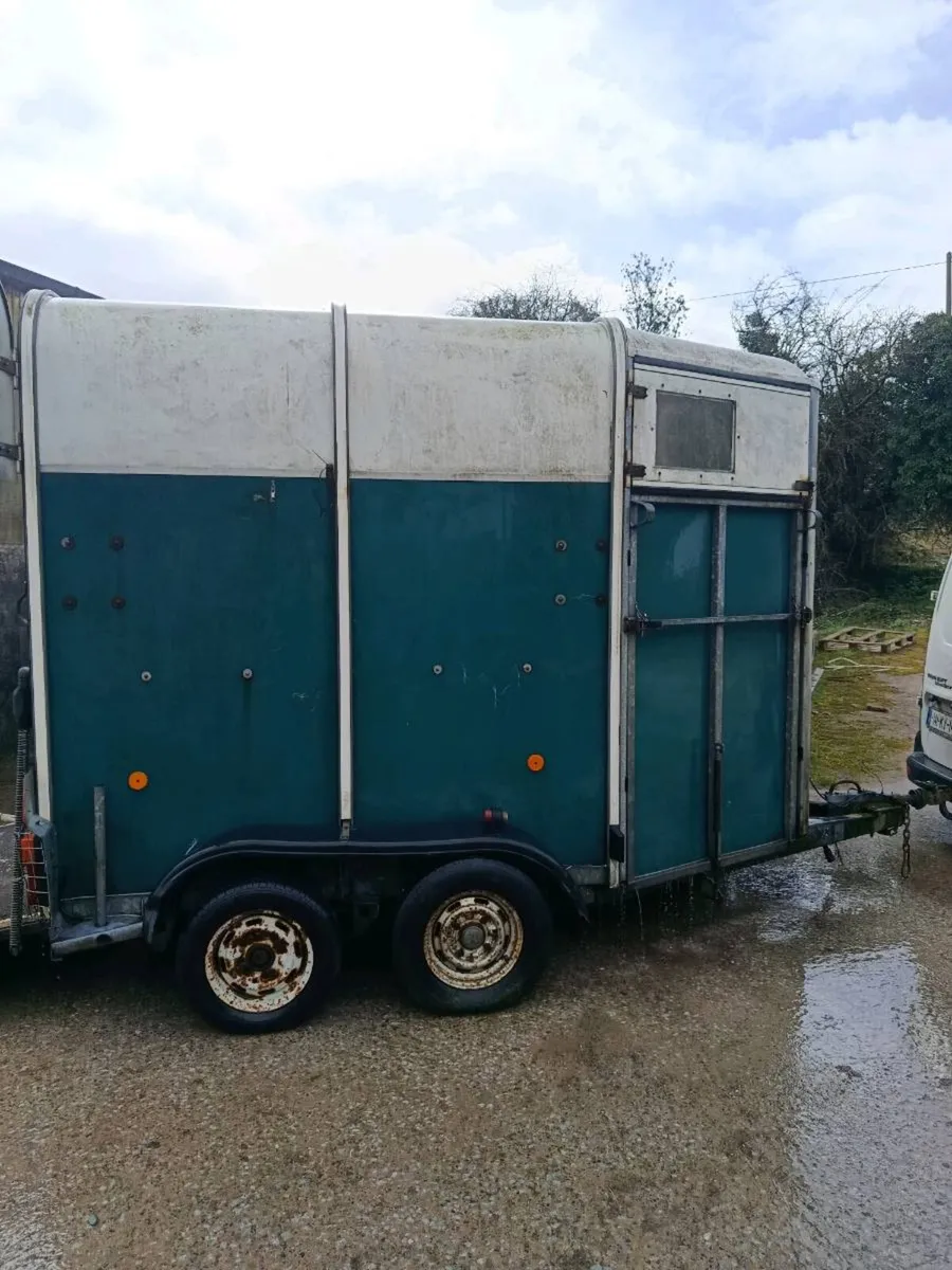 Horsebox - Image 1