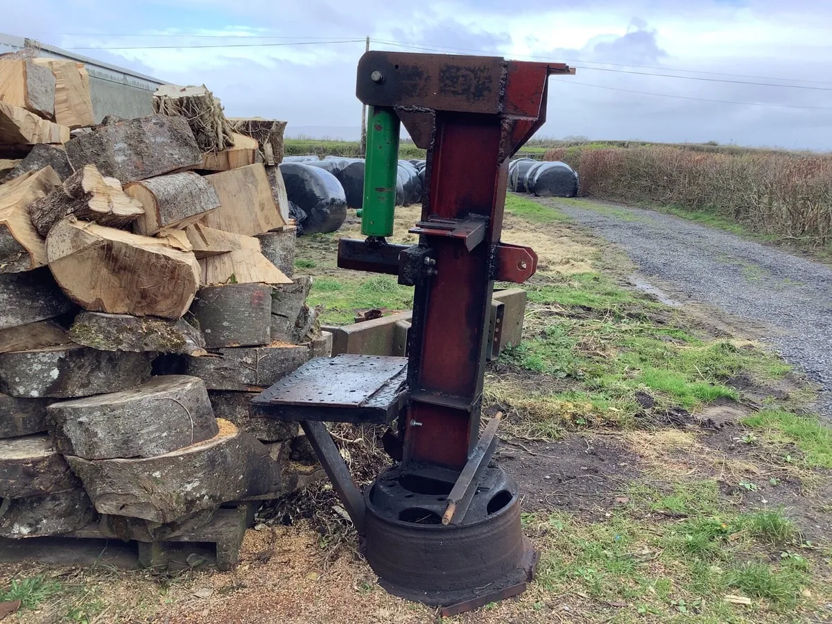 Log splitter - Image 3