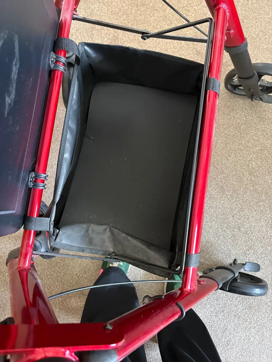 Rollator- Bariatric - Image 2