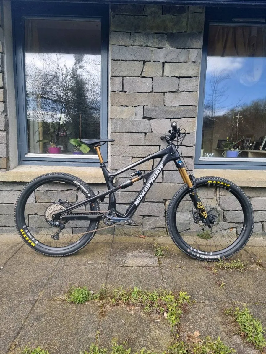 Enduro mountain bike - Image 1
