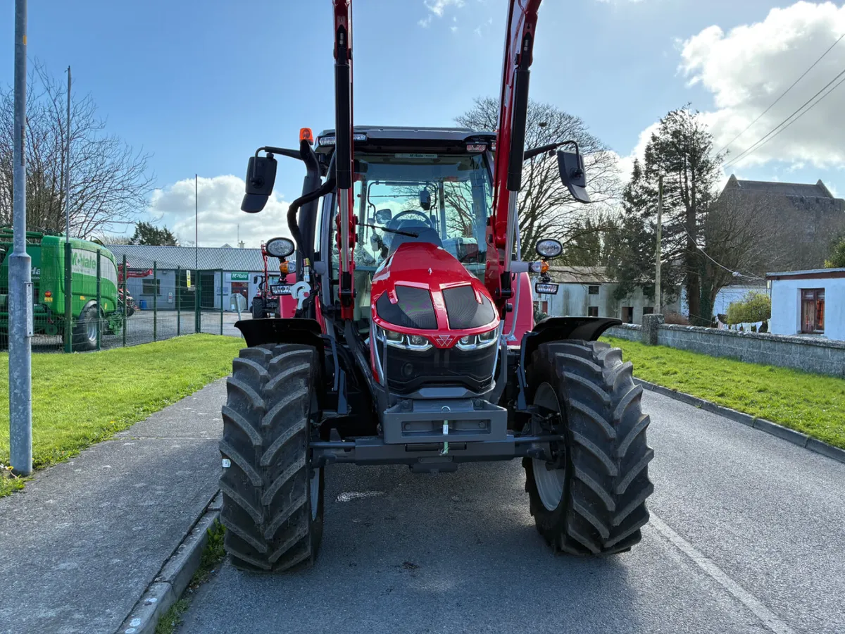 Massey Ferguson 5S.125 - Image 2