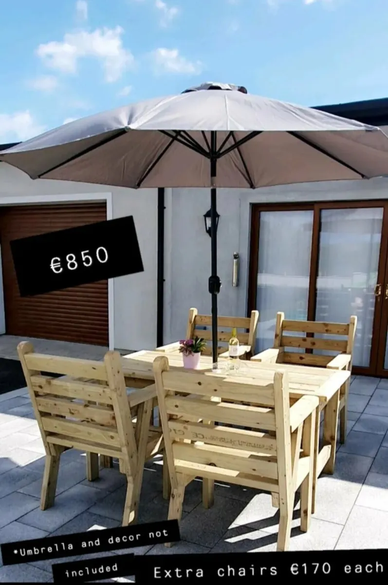 Brand New Garden Bench with centre table - Image 3