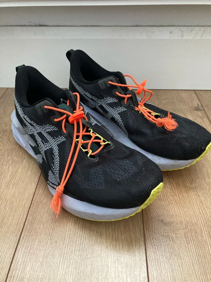 ASICS Novablast 5 size 10 - Image 1