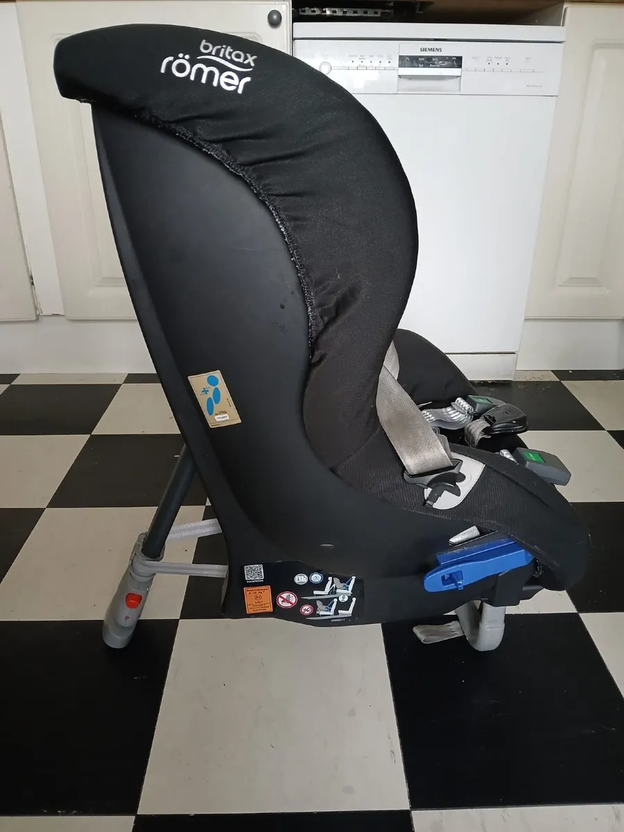 BRITAX ROMER MAX WAY CAR SEAT - Image 4